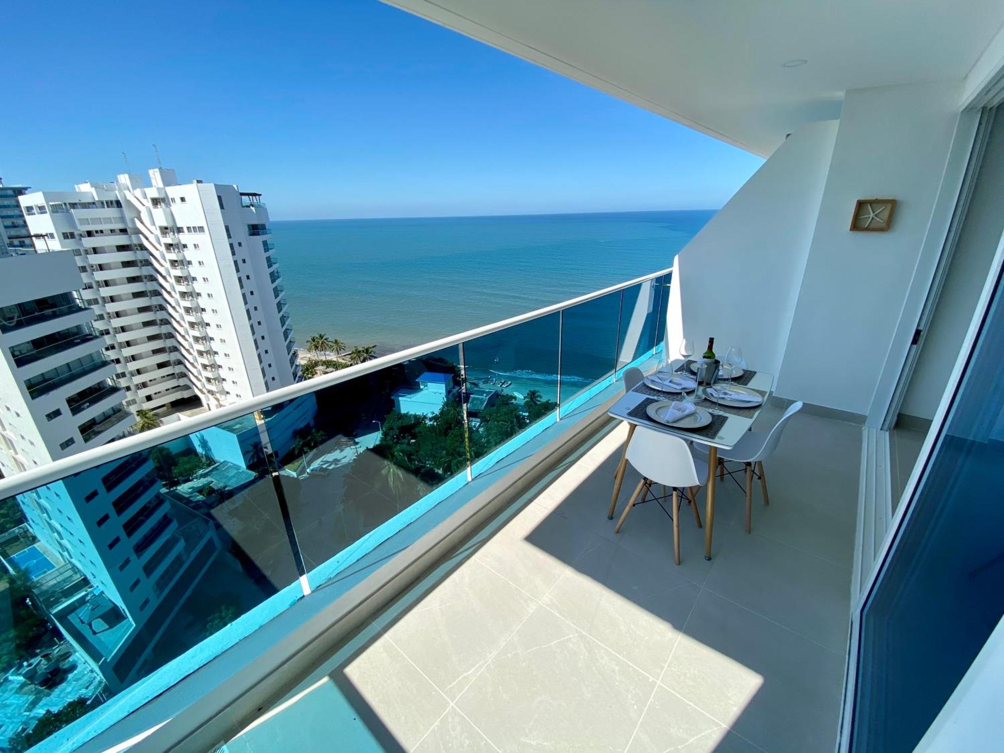 Apartamentos Reserva Del Mar - Frente Al Mar By Soho Santa Marta  Room photo